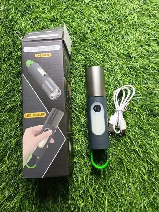 Digital Thunder XST-836 USB Rechargeable Flashlight